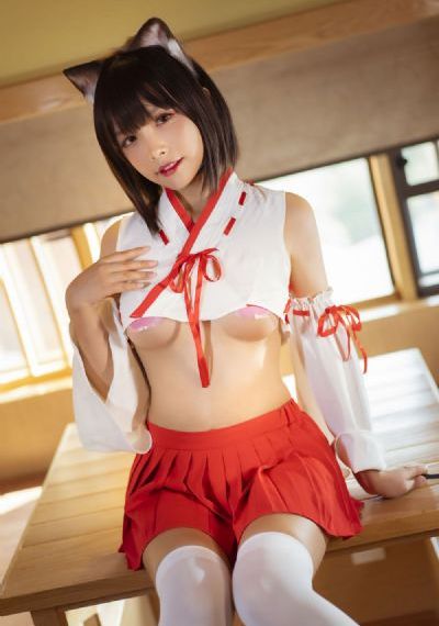 游泳池电影